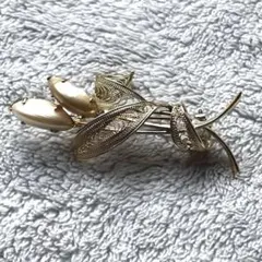 金線細工 フラワーブローチ　フィリグリー 花束モチーフ　ゴールド系