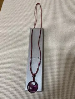 紫の円形ペンダント ネックレス 箱付き