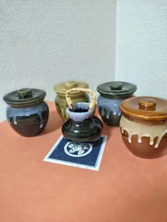 新品未使用　美濃焼　趣味の器 　小壺４個　爪楊枝入れ１個　計５個セット