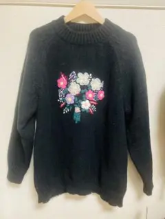 値下げー❤️花柄刺繍 セーター Fサイズ
