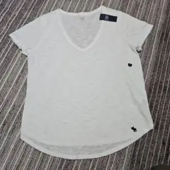 Abercrombie & Fitch VネックTシャツ ホワイトアバクロ