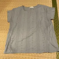 刺繍水色Tシャツ