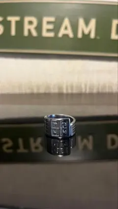 GIVENCHY Spoon ring 21号