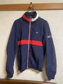 Item thumbnail for item 4b8d6923-847f-4f71-b96c-9bce589ffb4f