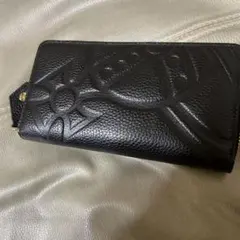 ヴィヴィアンウエストウッド長財布　ブラック
