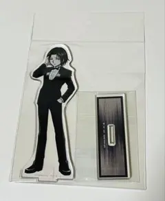 HUNTER×HUNTER フェイタン　戦闘後　スーツ　アクリルスタンド
