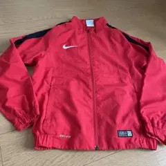 Nike DRI-FIT レッドサイズ150くらい