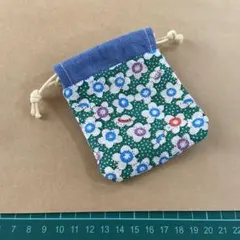 花柄 ミニ巾着　ハンドメイド