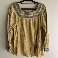 美品‼️BEAUTY&YOUTH 刺繍入り長袖トップス