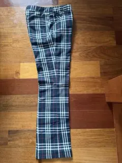 バーバリーロンドン（36・S）黒 ノバチェック パンツ