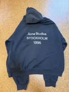 う*み様 Acne Studios ジップロゴスウェット - メルカリ