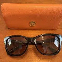 TORY BURCH サングラス TY7044A ケース付きのサムネイル