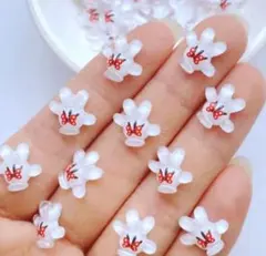 期間限定価格‼︎ネイルパーツ:ミニー6個＋ラインストーン20粒以上