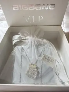 BIGBANG V.I.P SEAT スワロフスキー ネックレス