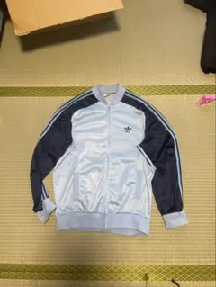 adidas トレフォイル クロップド ジャージ ブラウン - メルカリ