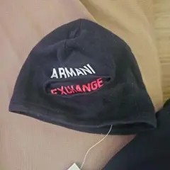 美品】A|X ARMANI EXCHANGE クルーネックニット《レッド》 - メルカリ