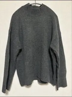 ユニクロ　スフレヤーン　モックネック　セーター　ニット　グレー