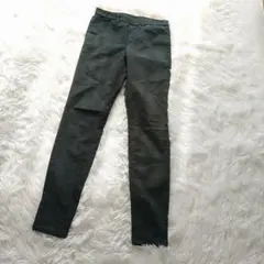 ユニクロUNIQLO HEATTECH スキニーストレッチパンツ M