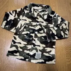短時間1.2回くらいの使用のFARM ファーム迷彩柄 フリースジャケット120㎝