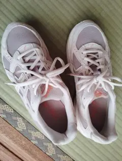 美品■ASICS スニーカー/25.0cm