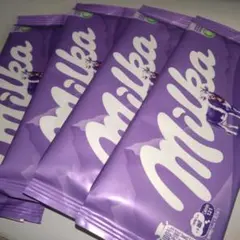 Milka アルペンミルク チョコレート 90g 4枚のサムネイル