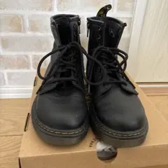 Dr. Martens　ドクターマーチン　キッズ　8ホール　20cm UK1 黒