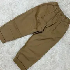 ユニクロ キッズ 120cm タックワイドパンツ　チノパンのサムネイル