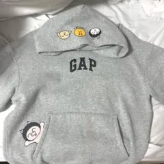 グレー パーカー