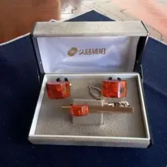 久織琥珀 カフスボタンとネクタイピンのセット