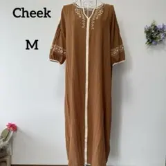 【Cheek】 刺繍コットンワンピースのサムネイル