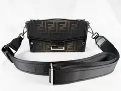 【正規】美品 フェンディ FENDI ソフトトランク バゲット ショルダーバッグのサムネイル