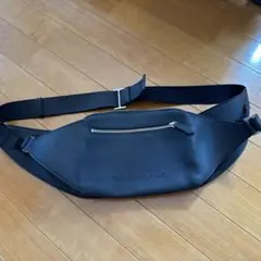 MAISON de SABRE メゾンドサブレ レザー スリングバッグ ブラック