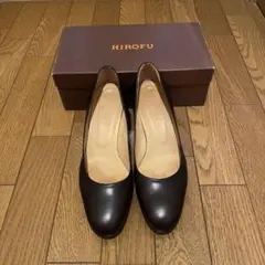 HIROFU 超美品ヒロフ レザーパンプス ダークブラウン24.5cmのサムネイル