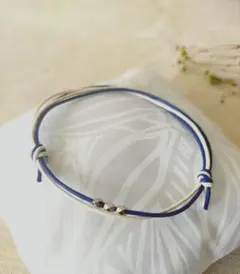 ホワイト×ブルー紐　シンプル　ブレスレット　アンクレット