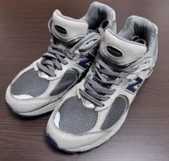 New Balance 2002RAのサムネイル