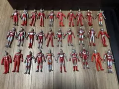 歴代ウルトラマン ソフビ フィギュア 大量226体セット　まとめ売りのサムネイル