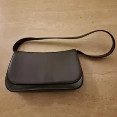 コンパクト ショルダーバッグ ブラック