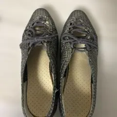 グレー 編み込み レースアップ パンプス