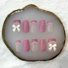 【現品1点限り】ネイルチップ：小さめサイズ ピンク フレンチ