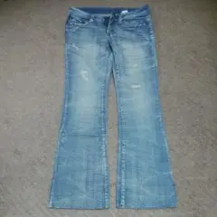 ブーツカットデニム