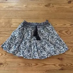 ZARA 花柄フレアスカート 黒ショートパンツ付き