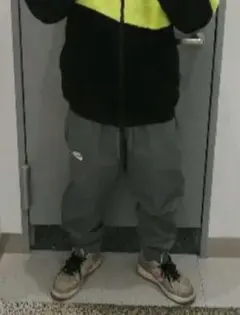 NIKE カフジョガーパンツ男女ウーブンパンツ超レアカラー新品未使用タグ付き