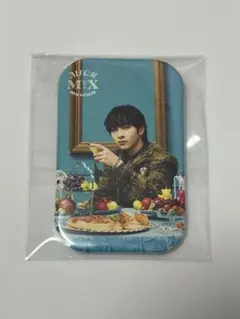 M!LK M!X museum 吉田仁人 スクエア缶バッチ