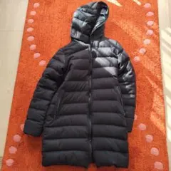 Duvetica ブラックダウンジャケット 44