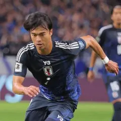 アディダス Y-3サッカー日本代表ホームレプリカユニフォーム No.13中村