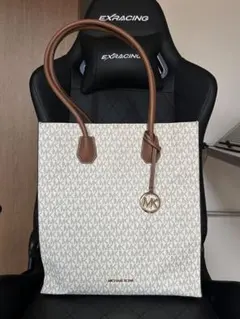 MICHAEL KORS MKロゴトートバッグ