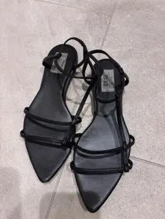 Le Talon GRISEサンダル　Mサイズ　細ストラップのサムネイル