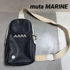 【定価2万越】muta MARINE × BANDEL コラボ バックロゴ ポロ 定価2万越】muta MARINE × BANDEL コラボ バックロゴ ポロ - メルカリ