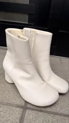 ブーティ 22.5
