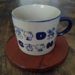 ハローキティ マグカップ＆木製 コースター付き